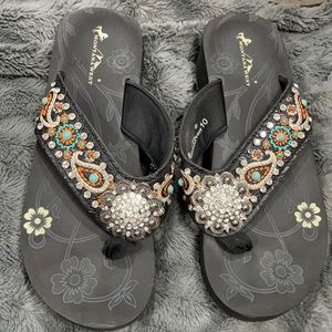 Montana west flip flops